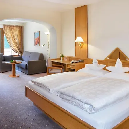 Royal Hinterhuber 4* Riscone