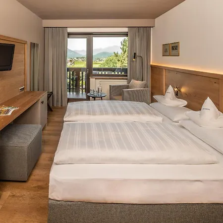 Royal Hinterhuber Otel 4*