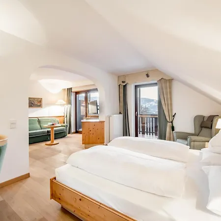Royal Hinterhuber Otel Riscone